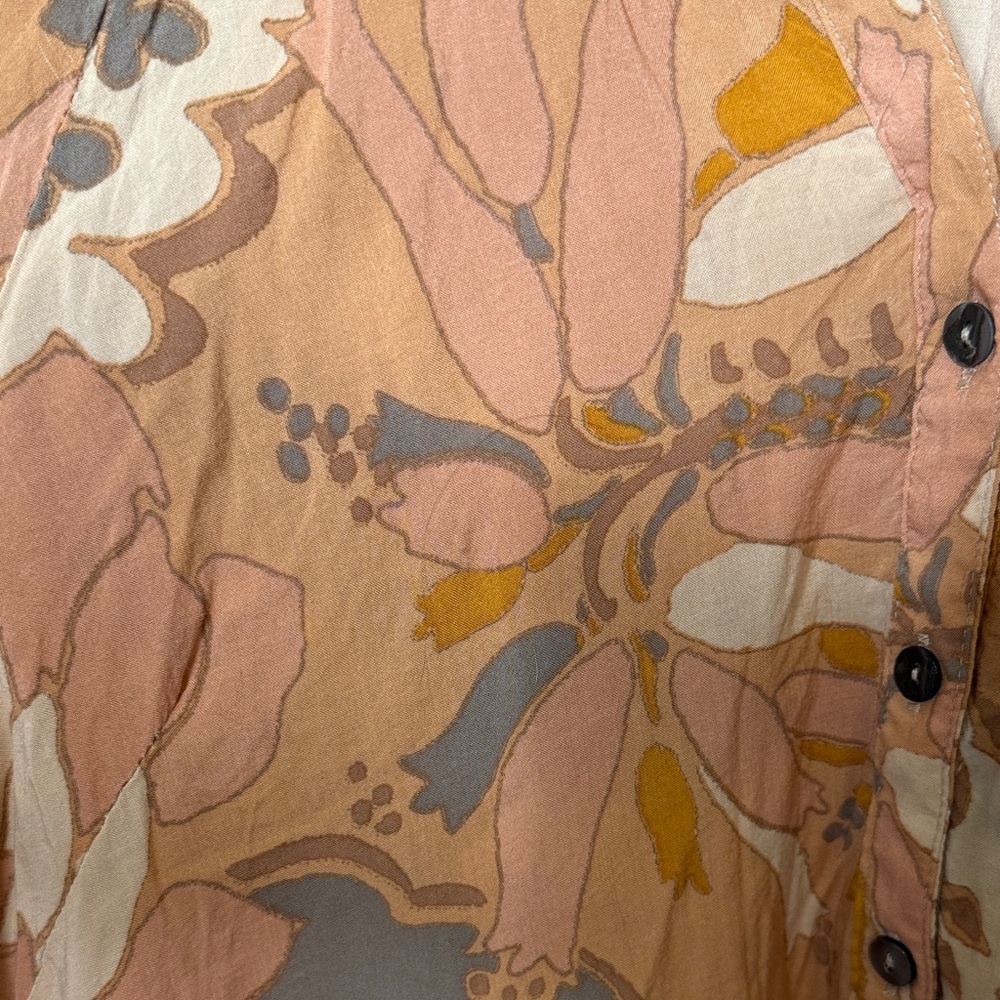 Karlie Tan Floral Button Down Blouse Balloon Sleeves - Picture 6 of 11